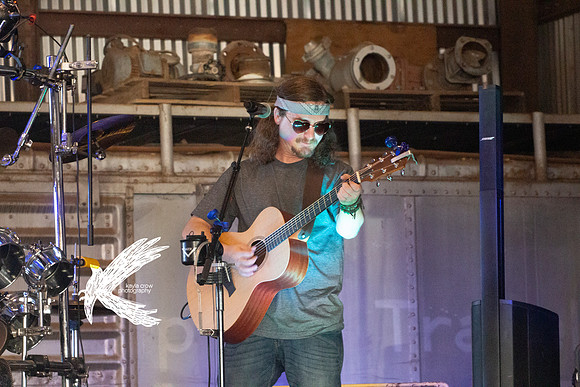 NDStrong_036