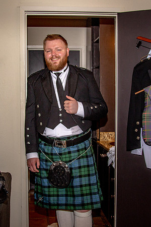GarrettGettingReady_0028